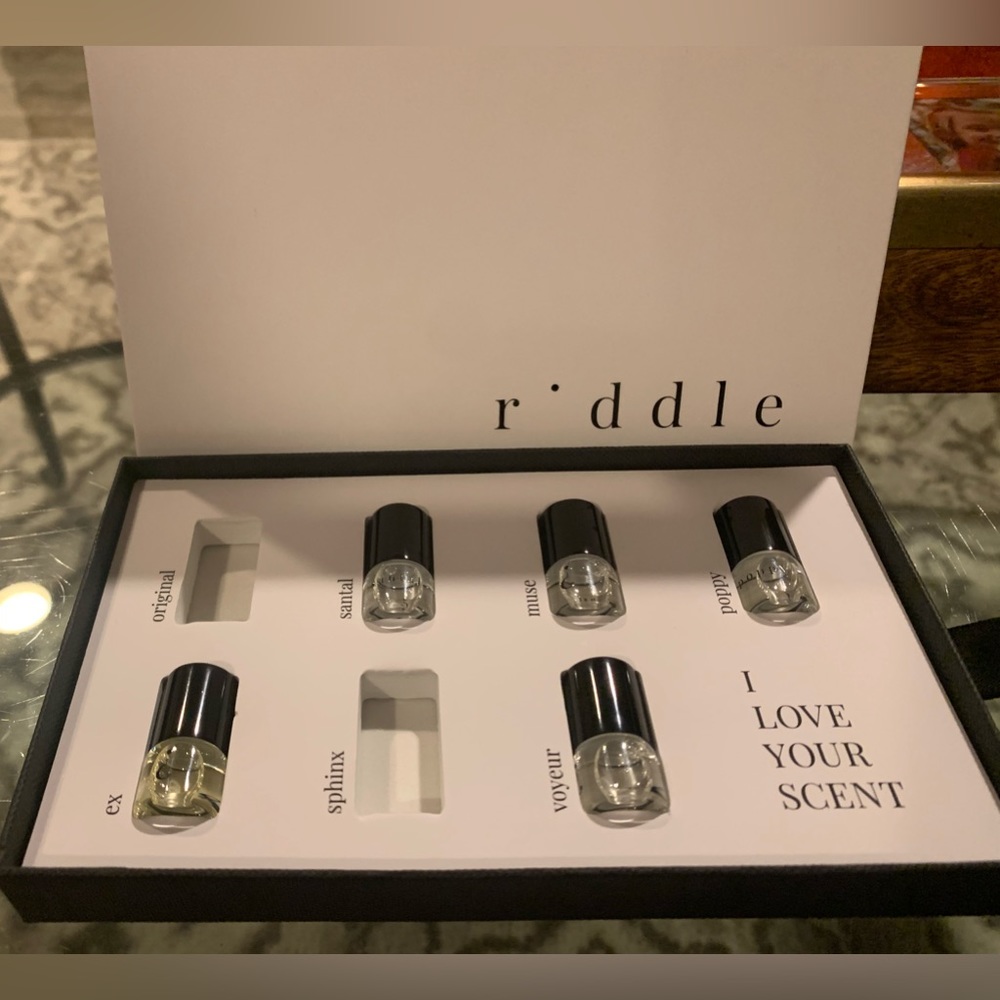 Riddle Oil Sample set